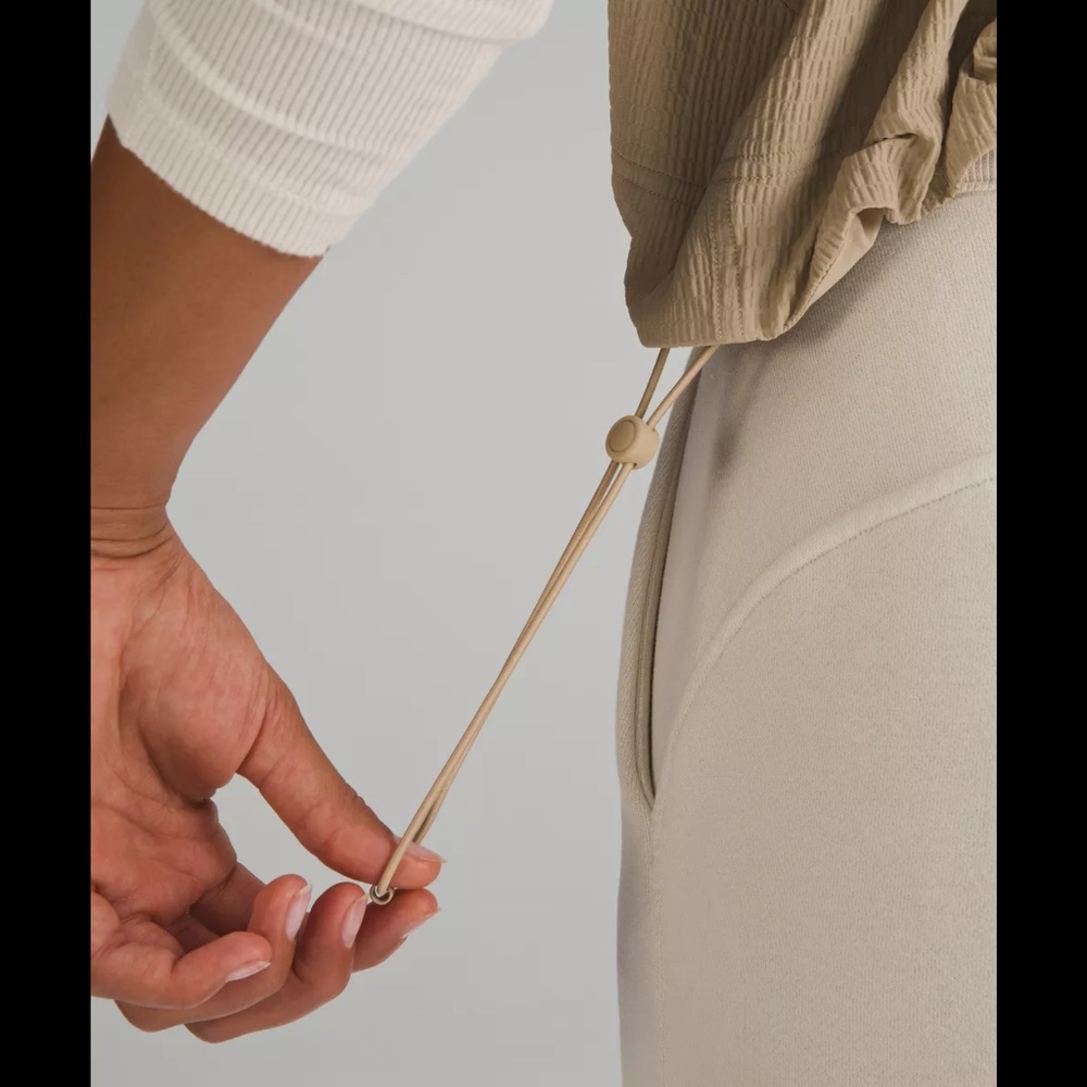 Lululemon Mixed Woven Short-Sleeve Jacket - Picture 6 of 16